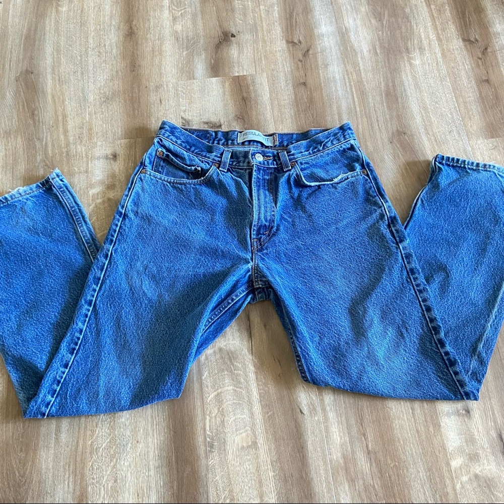 Levi’s 505 medium wash jeans